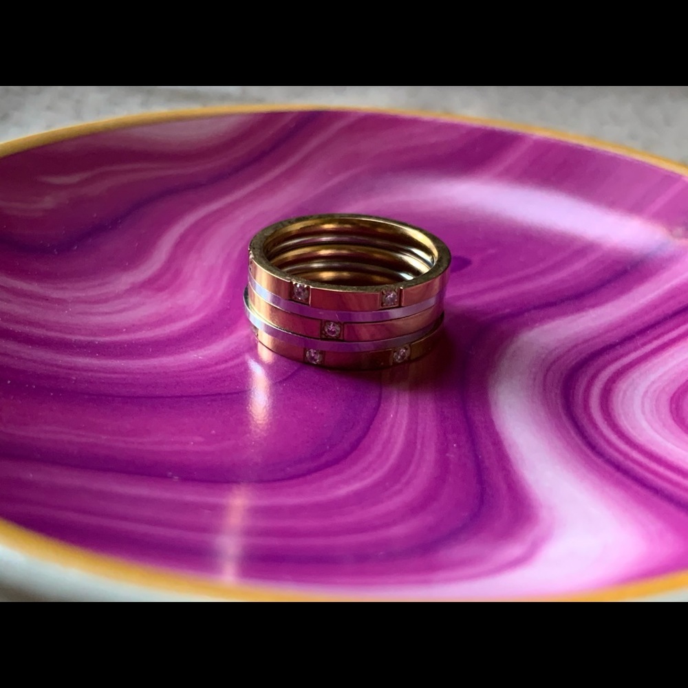 Stackable rings - Picture 4 of 5